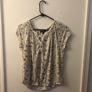 Chaps Floral Lace Front Short Sleeve Top